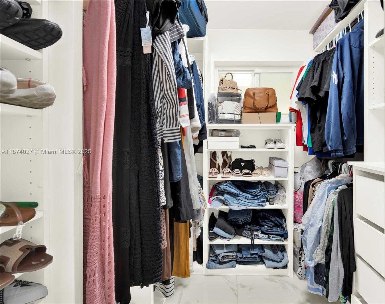 Small Image of 17904 NORTH WEST 78TH PL, Hialeah Number 37