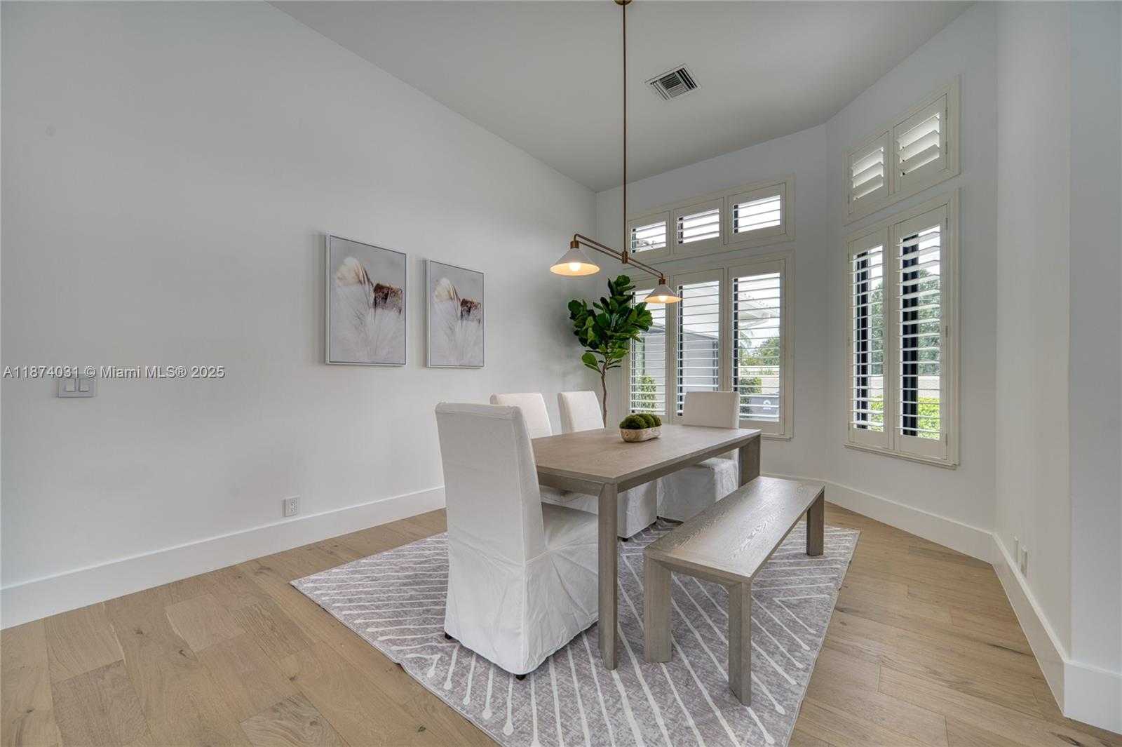 Small Image of 18573 LAKESIDE GARDENS DR, Jupiter Number 36