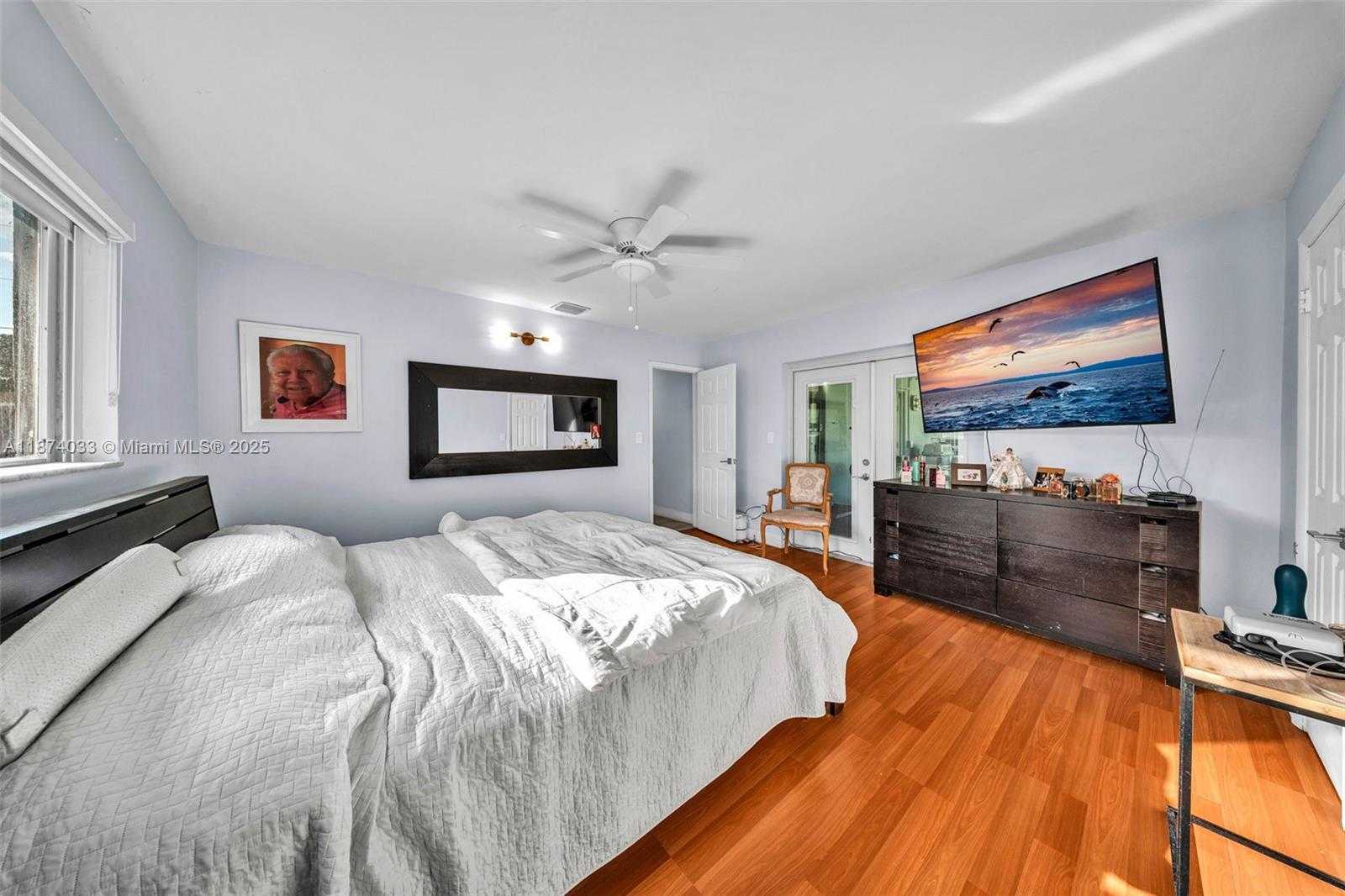 Small Image of 9480 EAST PALMETTO CLUB LN E, Palmetto Bay Number 18