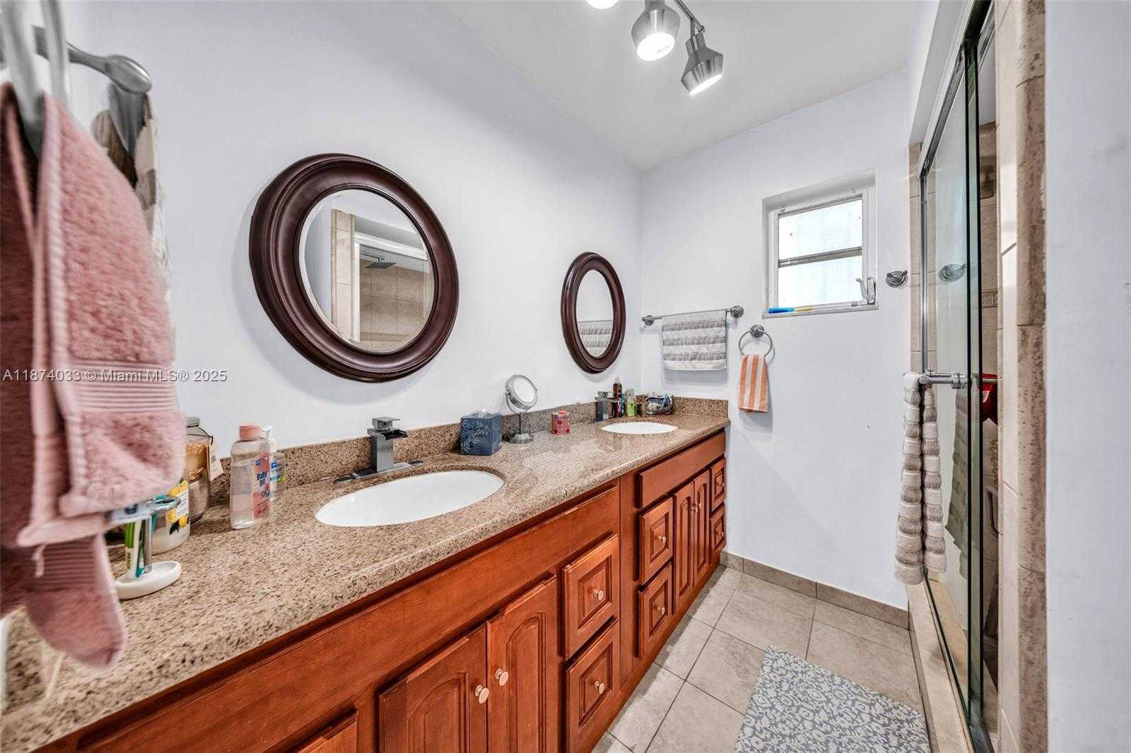 Small Image of 9480 EAST PALMETTO CLUB LN E, Palmetto Bay Number 19