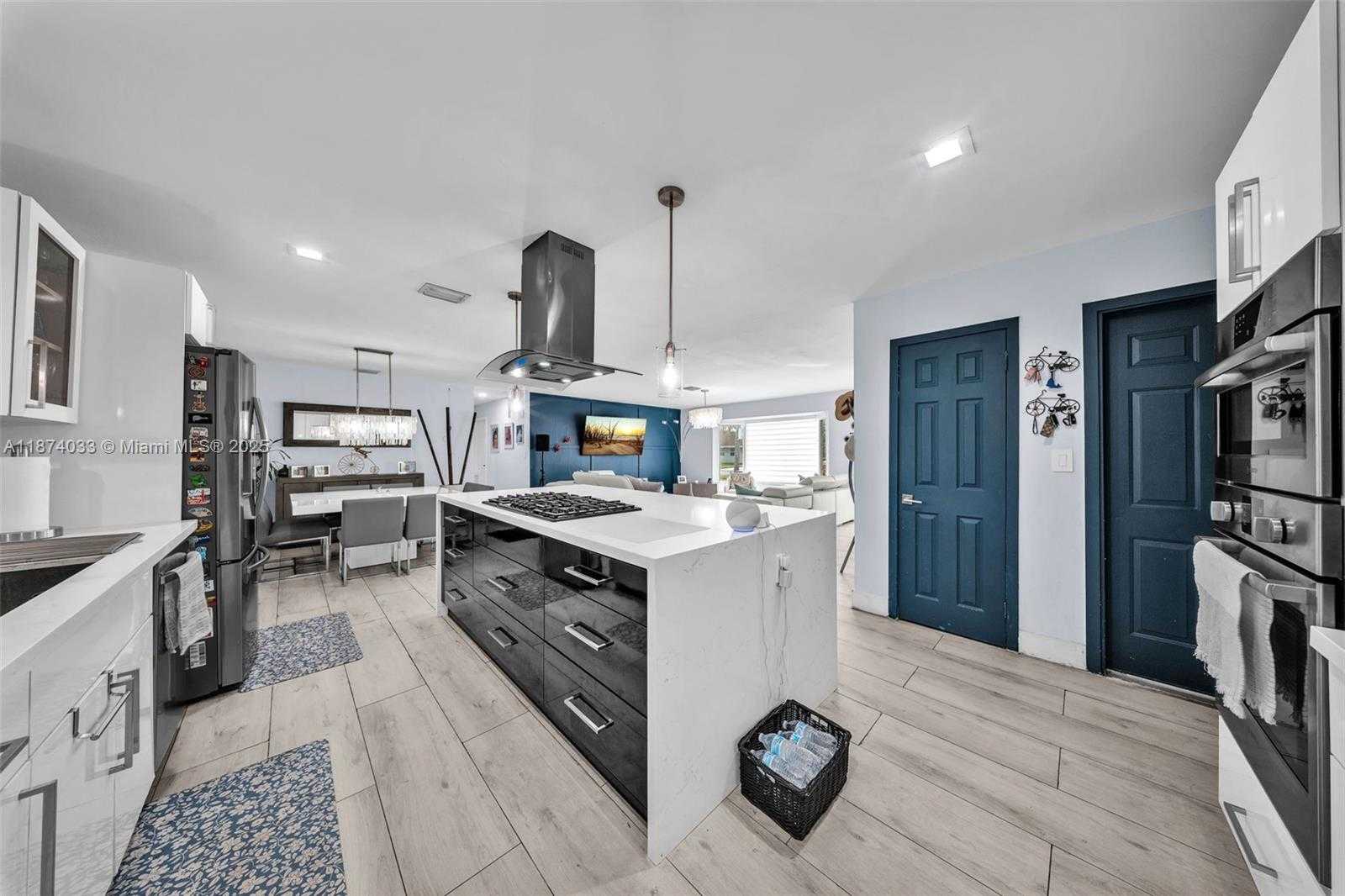 Small Image of 9480 EAST PALMETTO CLUB LN E, Palmetto Bay Number 7