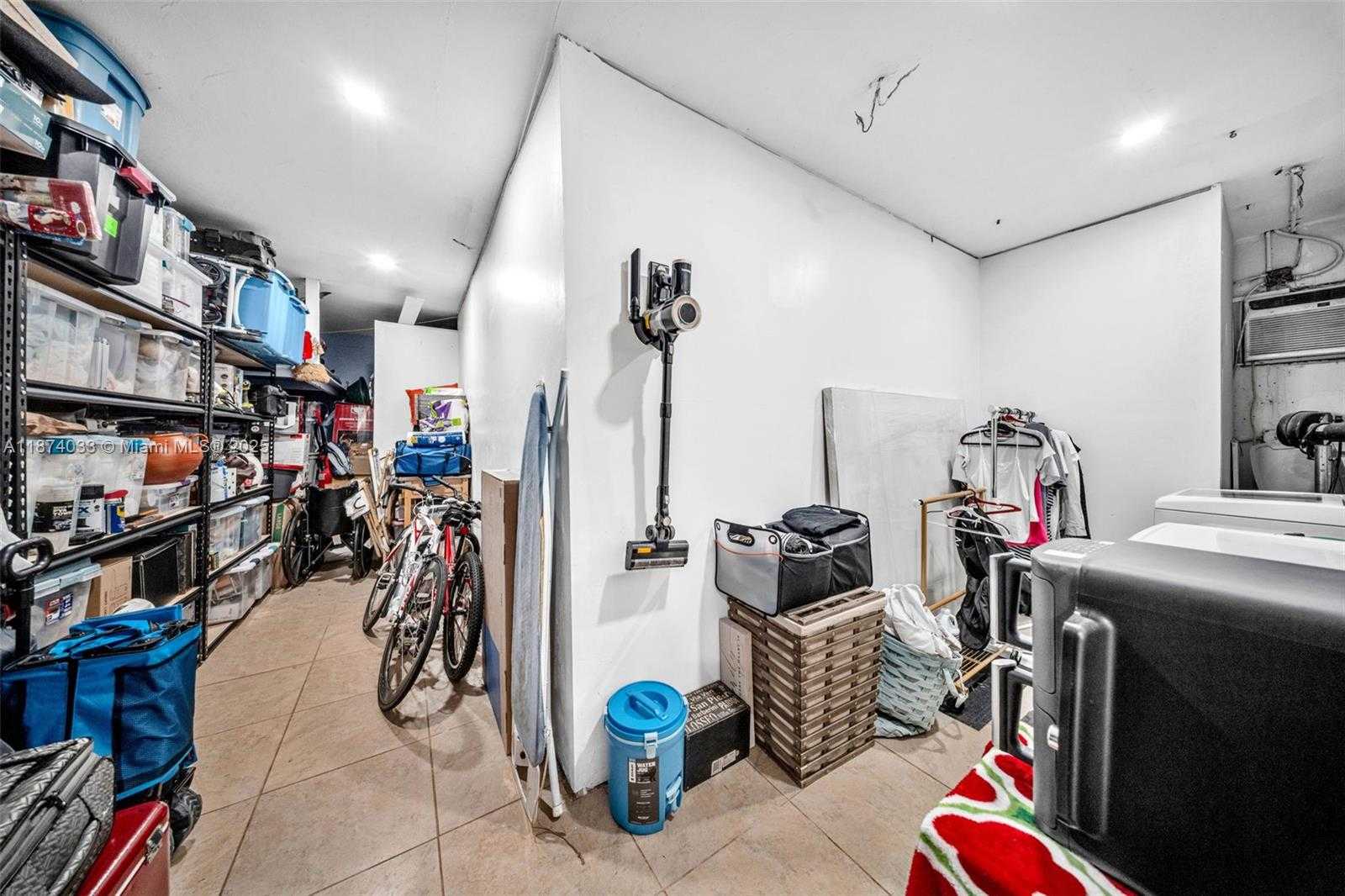 Small Image of 9480 EAST PALMETTO CLUB LN E, Palmetto Bay Number 8