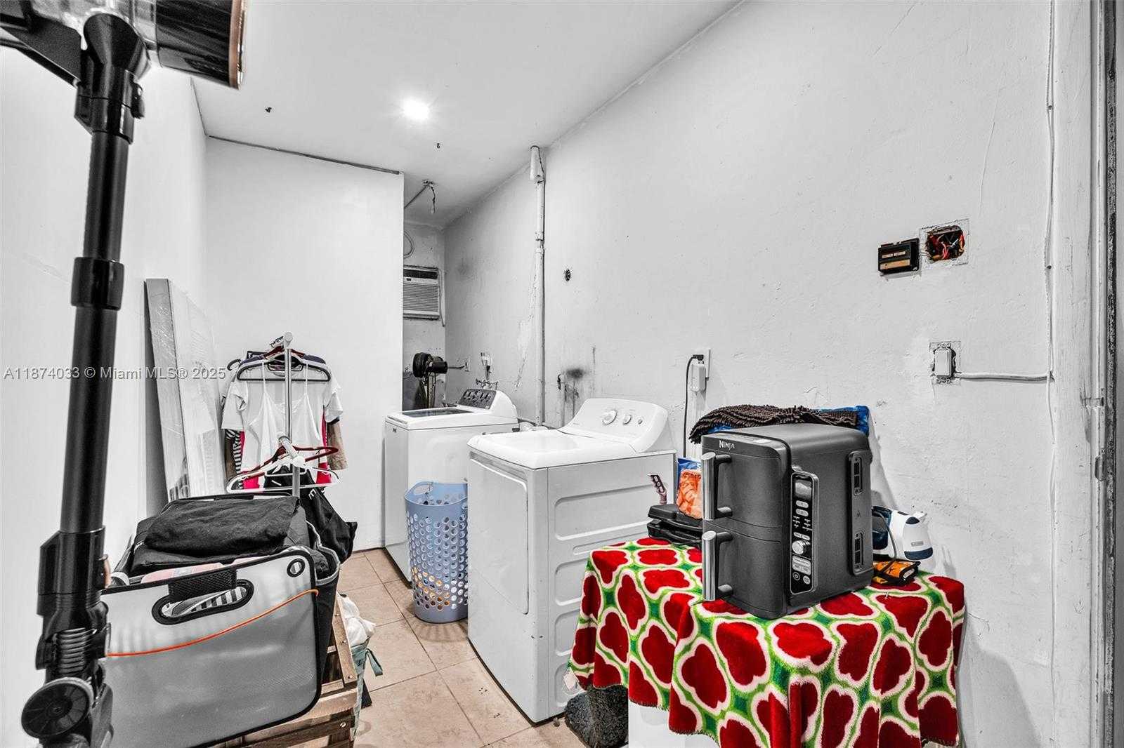 Small Image of 9480 EAST PALMETTO CLUB LN E, Palmetto Bay Number 9