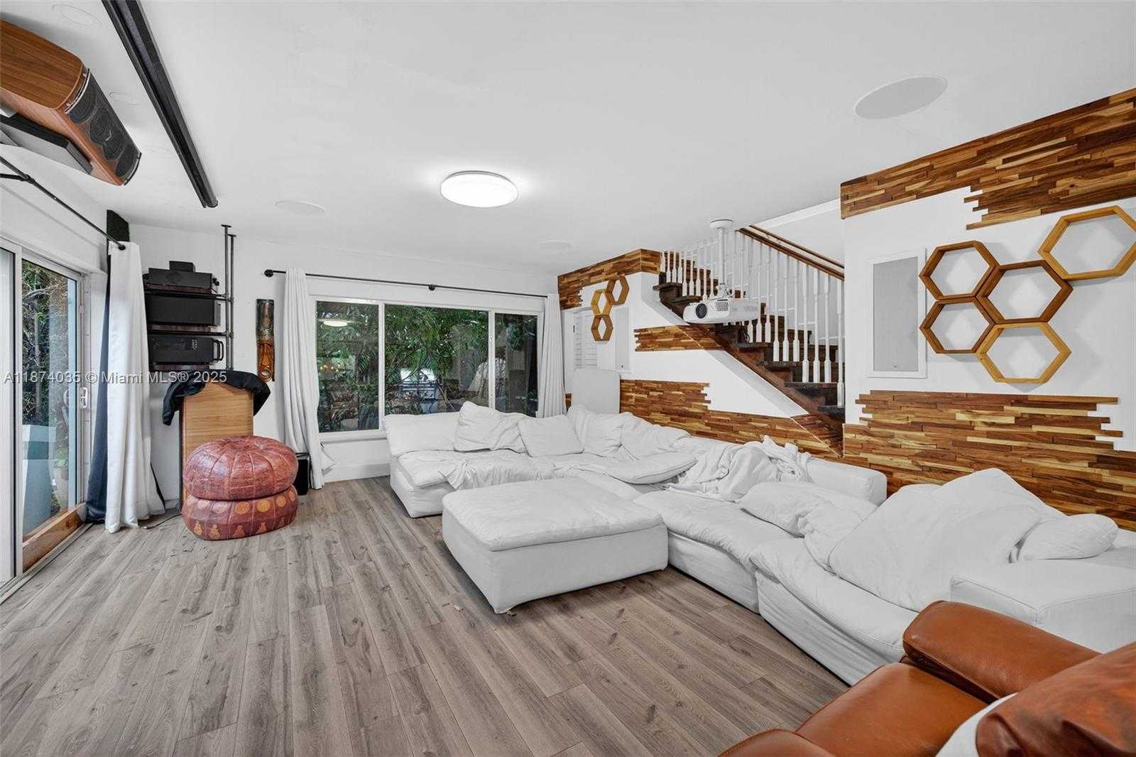 Small Image of 1643 NORTH EAST 8TH AVE, Fort Lauderdale Number 12