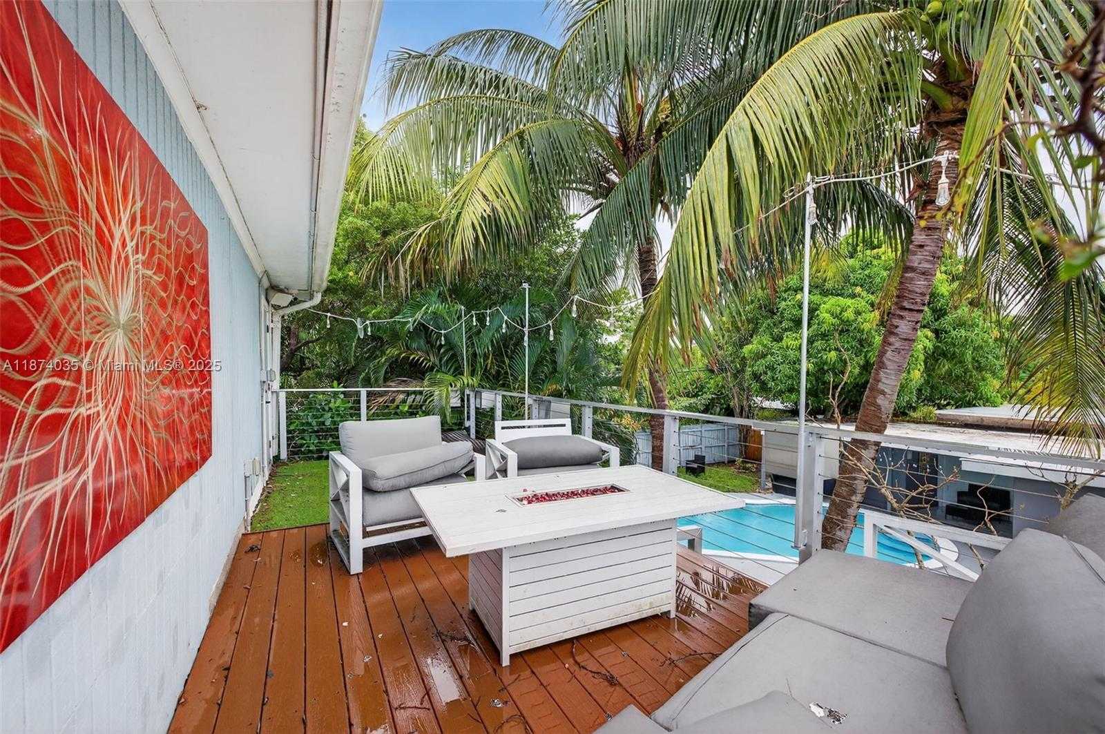Small Image of 1643 NORTH EAST 8TH AVE, Fort Lauderdale Number 21