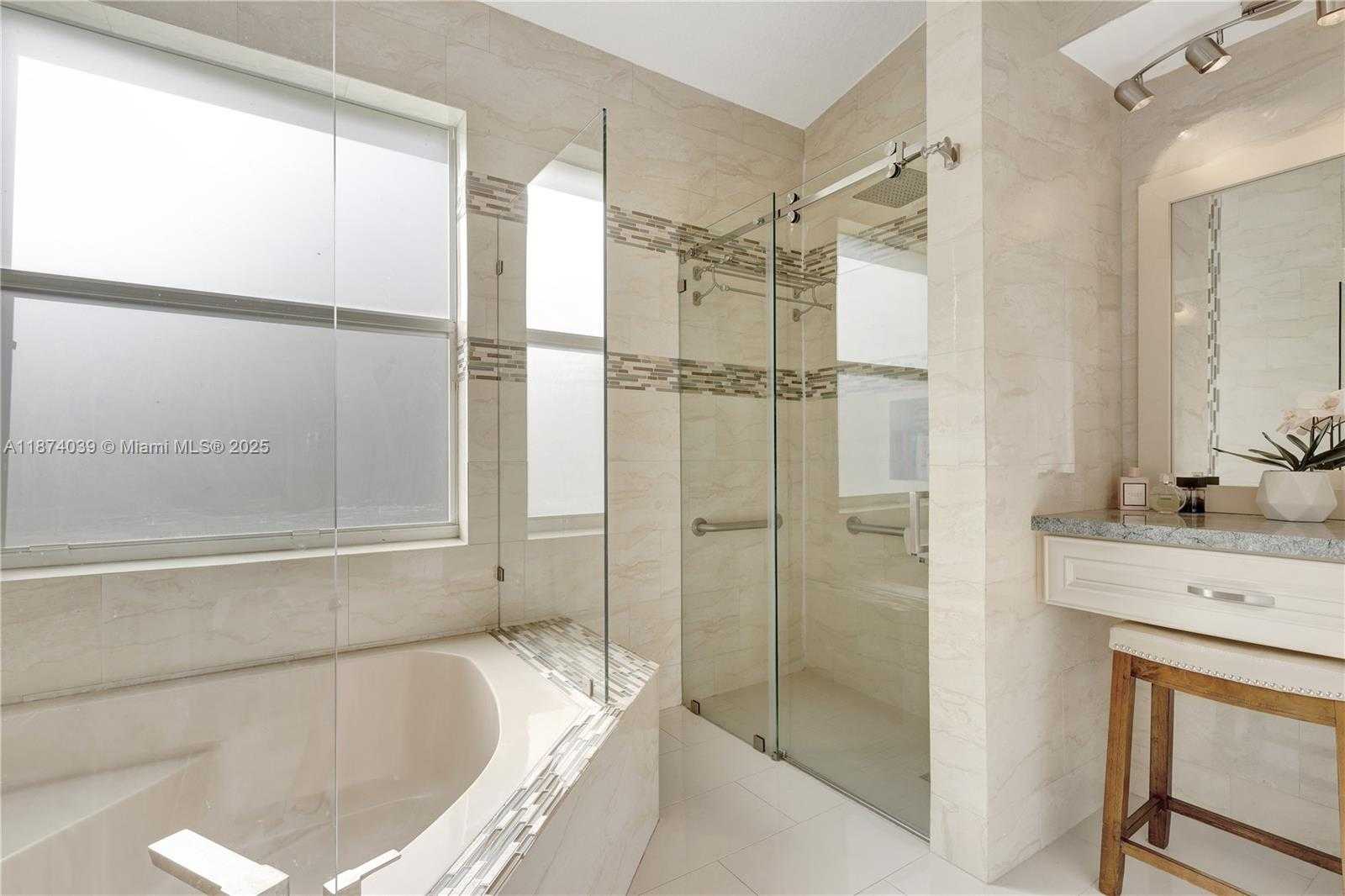 Small Image of 19015 SOUTH WEST 25TH CT, Miramar Number 18