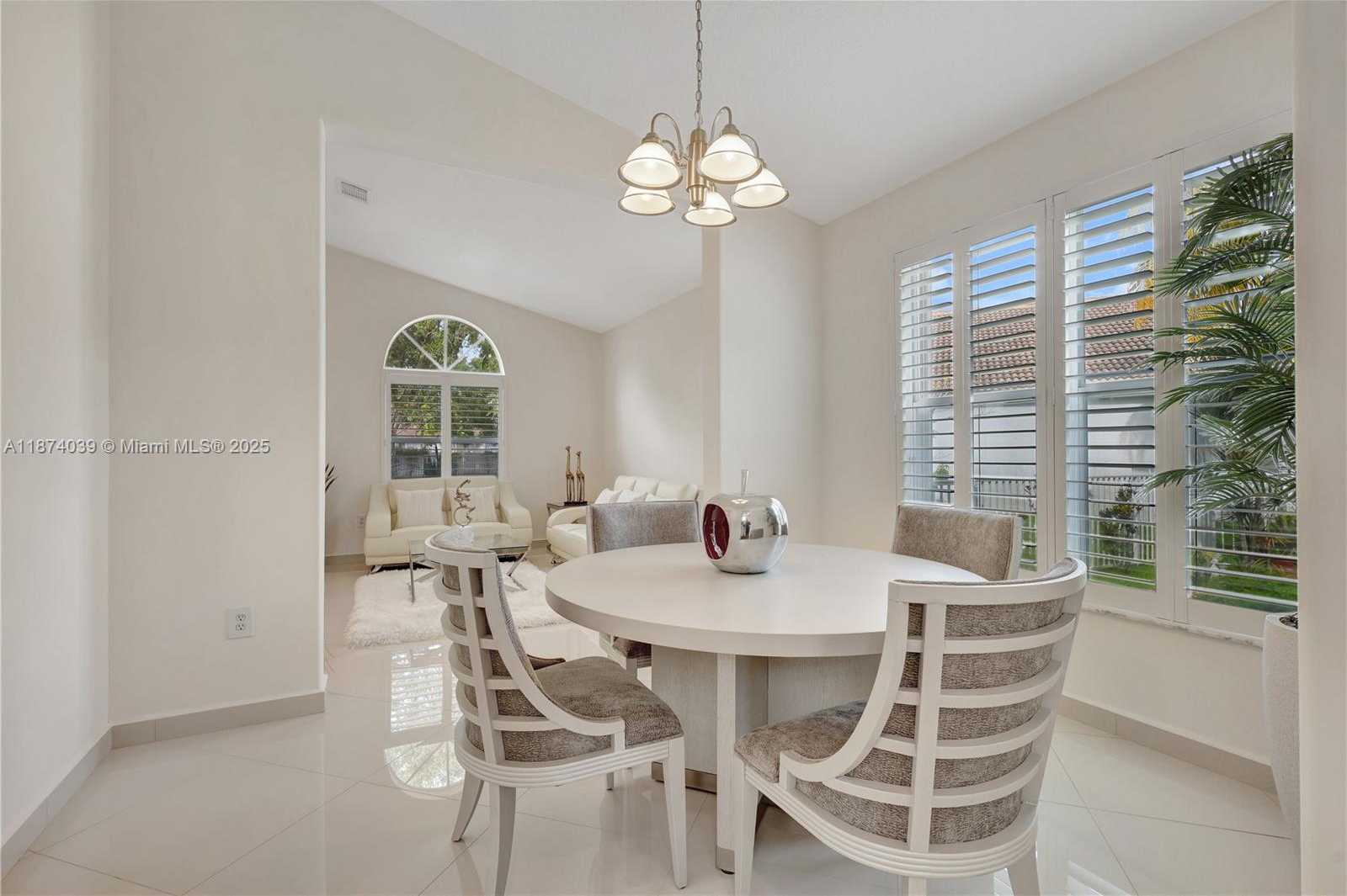 Small Image of 19015 SOUTH WEST 25TH CT, Miramar Number 6