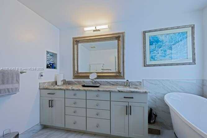 Small Image of 9770 SCRIBNER LN, Wellington Number 19