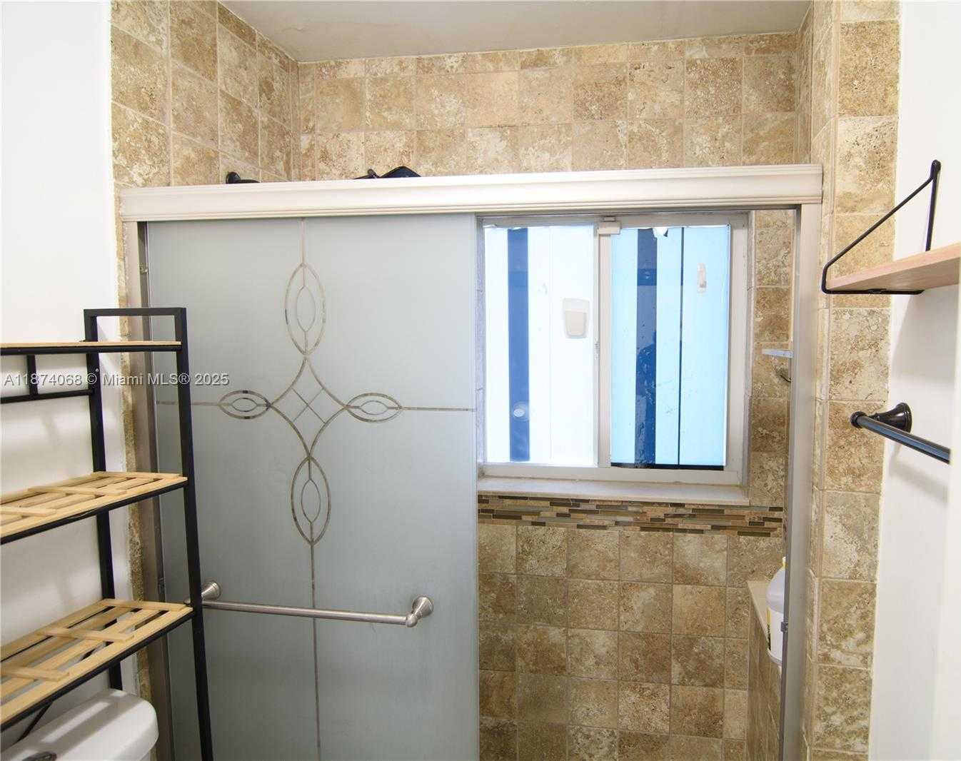 Small Image of 4526 NORTH WEST 200TH ST, Miami Gardens Number 25