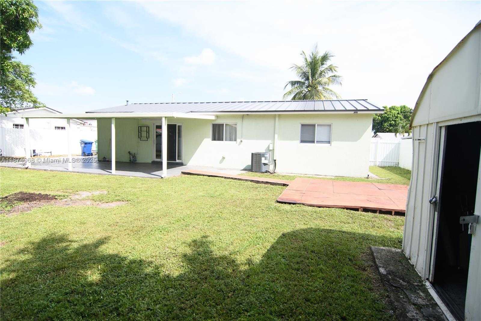 Small Image of 4526 NORTH WEST 200TH ST, Miami Gardens Number 39