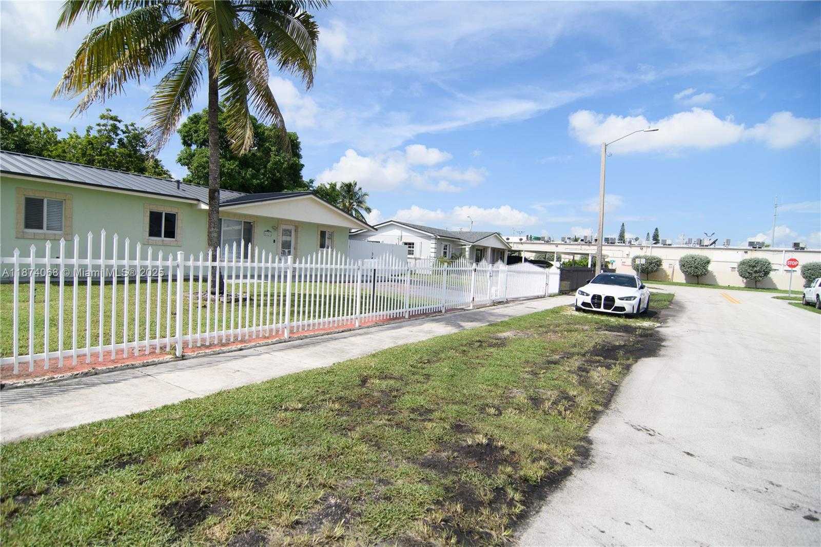 Small Image of 4526 NORTH WEST 200TH ST, Miami Gardens Number 55