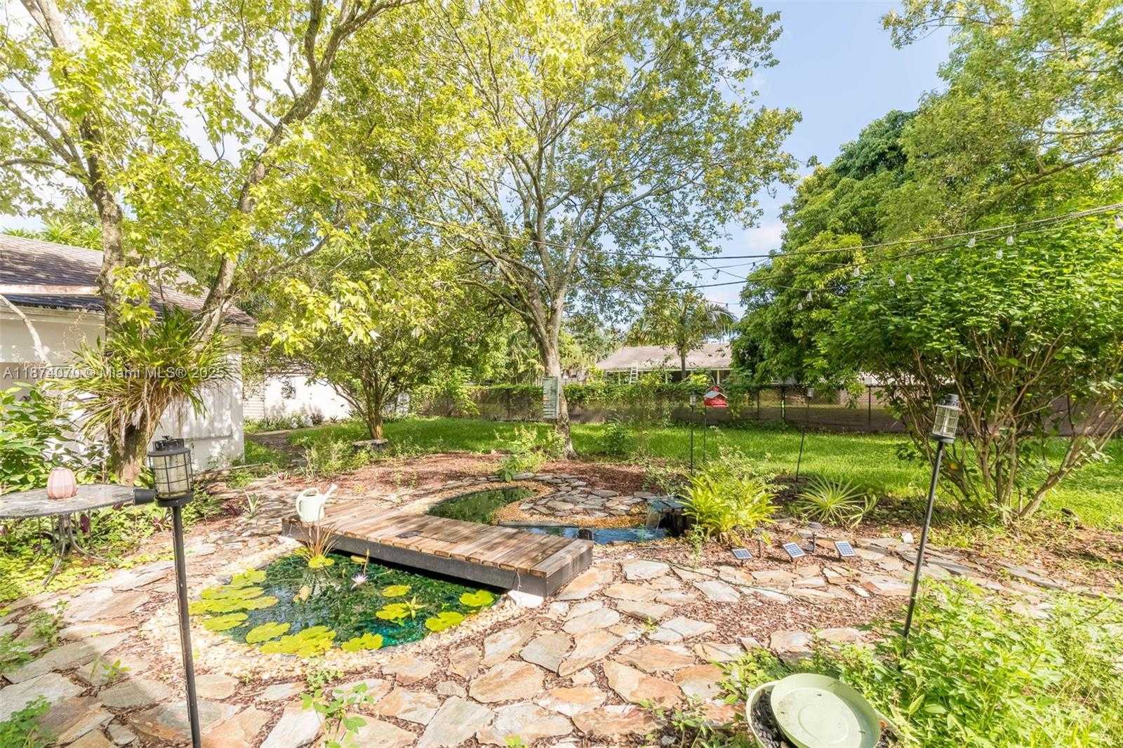 Small Image of 16721 SOUTH WEST 278TH ST, Homestead Number 21