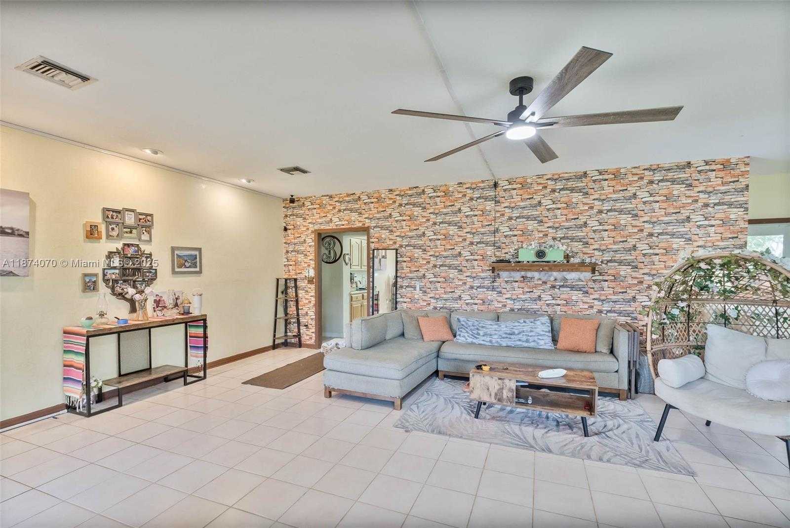 Small Image of 16721 SOUTH WEST 278TH ST, Homestead Number 4