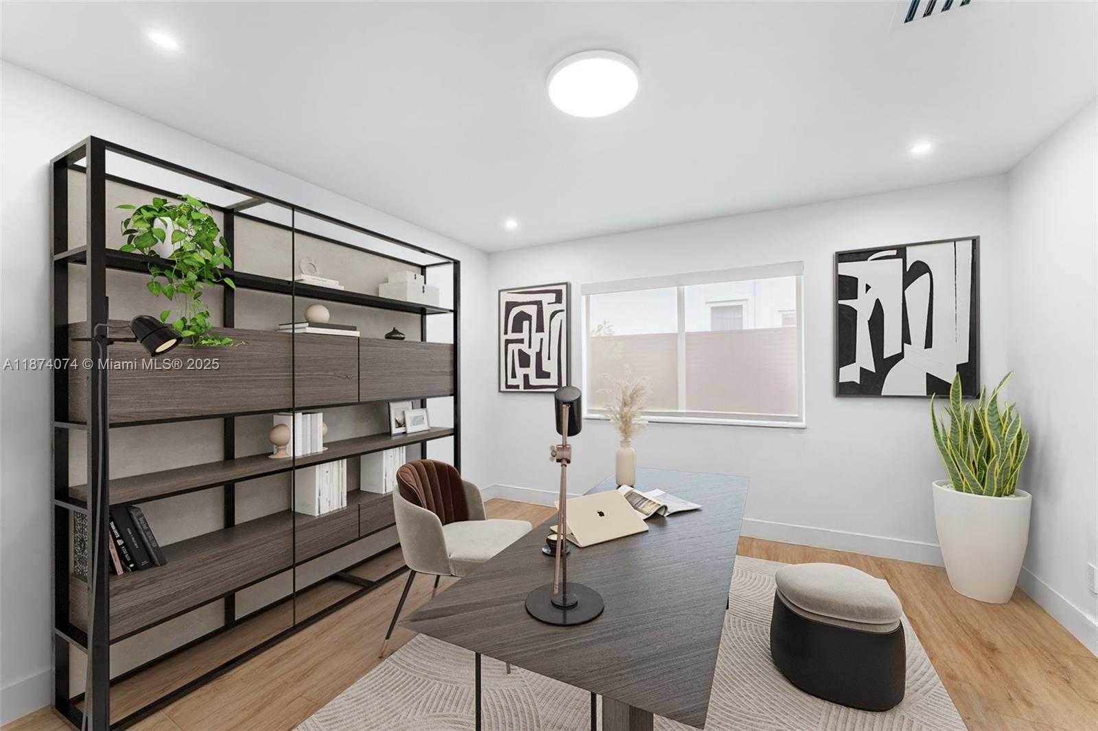 Small Image of 1011 NORTH VENETIAN DR, Miami Number 30