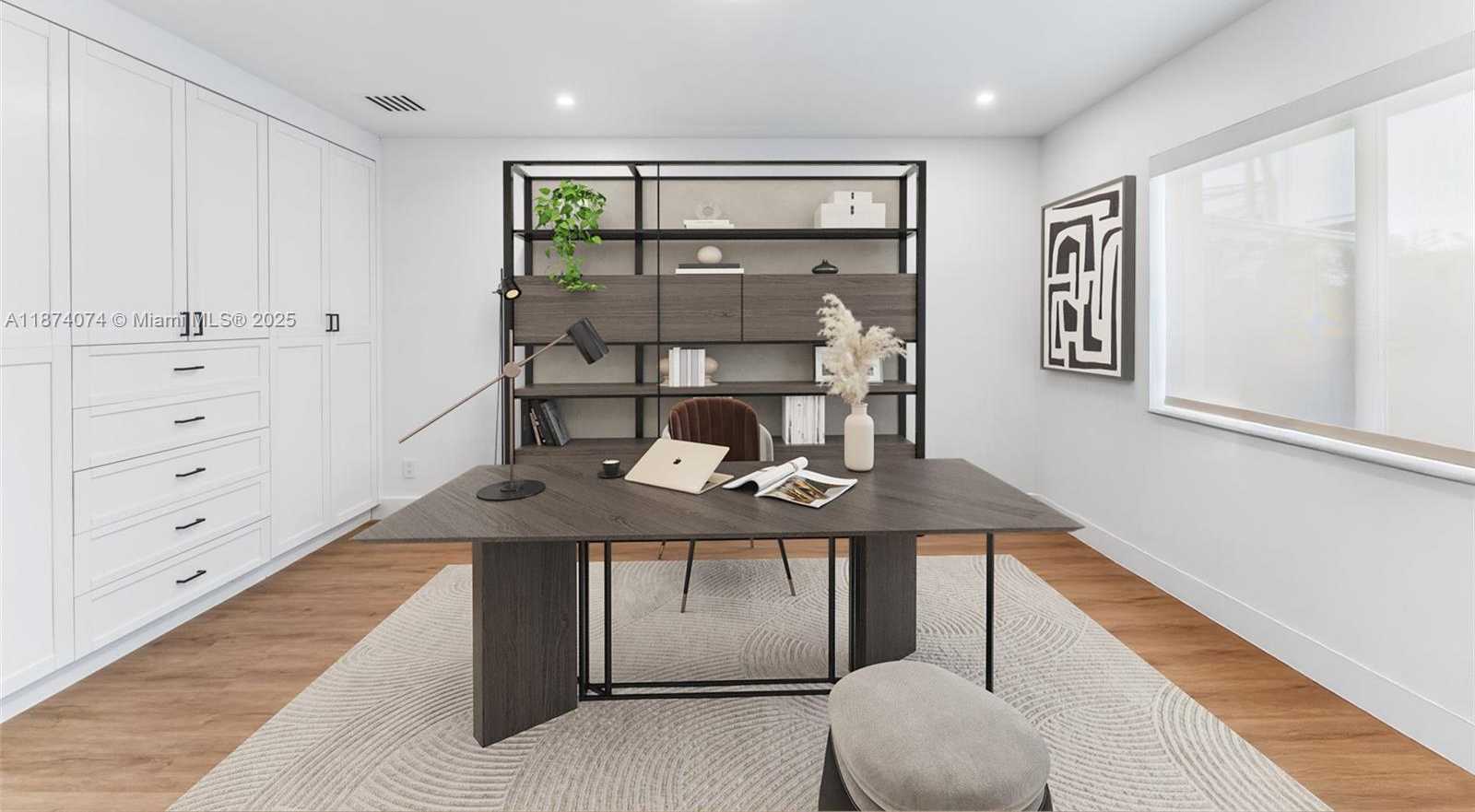 Small Image of 1011 NORTH VENETIAN DR, Miami Number 31
