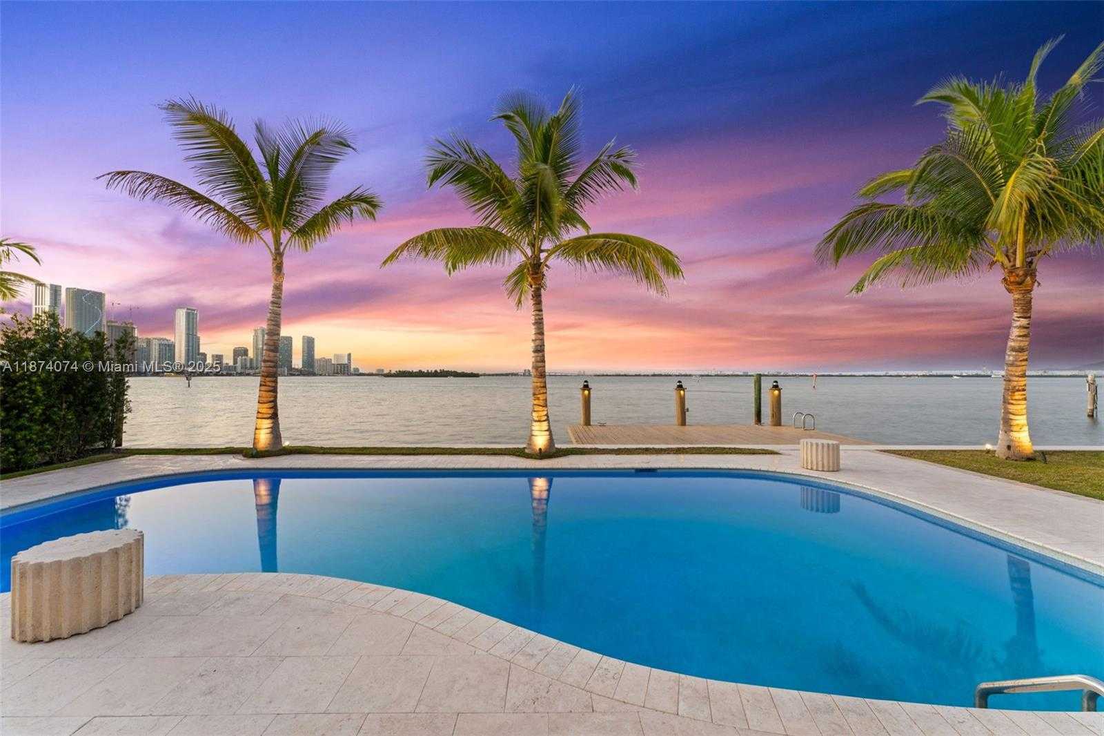 Small Image of 1011 NORTH VENETIAN DR, Miami Number 32