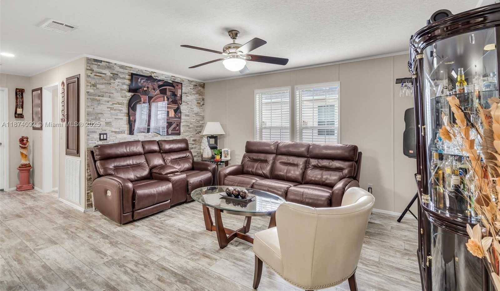 Small Image of 12850 WEST STATE RD #1 GARDENIA LN, Davie Number 5