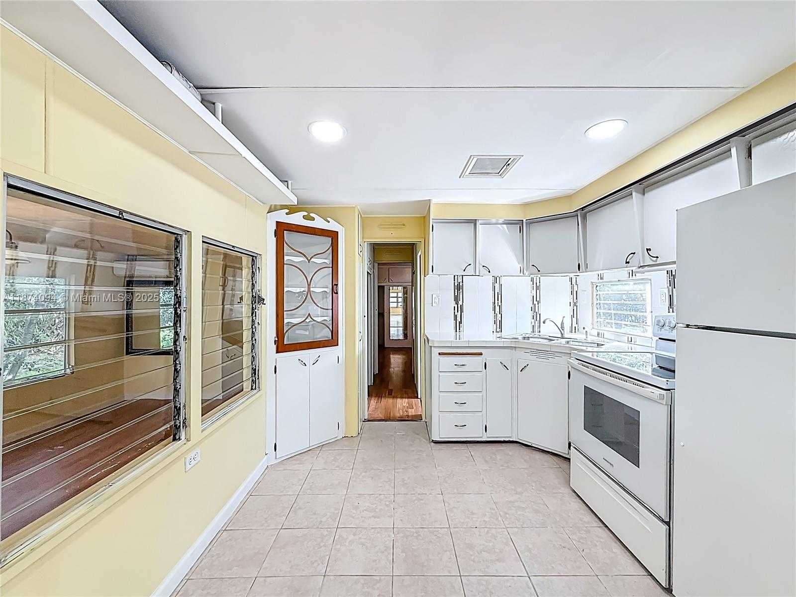 Small Image of 4165 SOUTH 88TH CT S, Boynton Beach Number 17