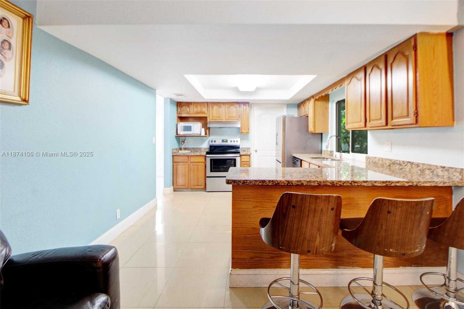 Small Image of 9411 NORTH WEST 19TH ST, Pembroke Pines Number 13