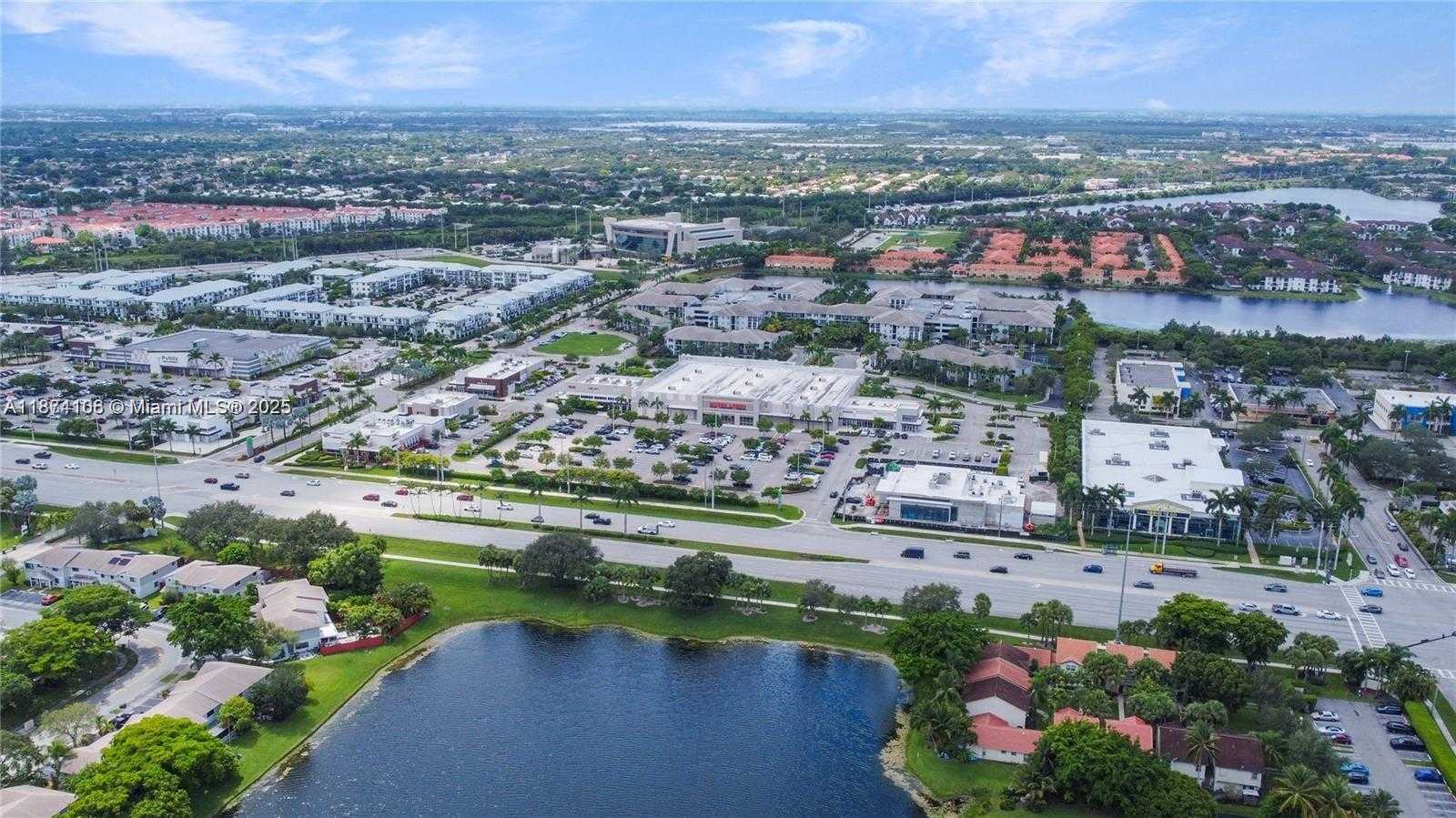 Small Image of 9411 NORTH WEST 19TH ST, Pembroke Pines Number 32