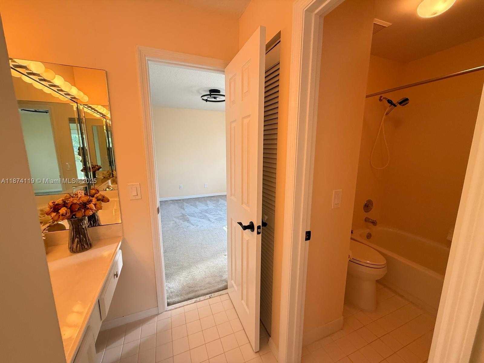 Small Image of 30 WINDSOR LN, Palm Beach Gardens Number 26