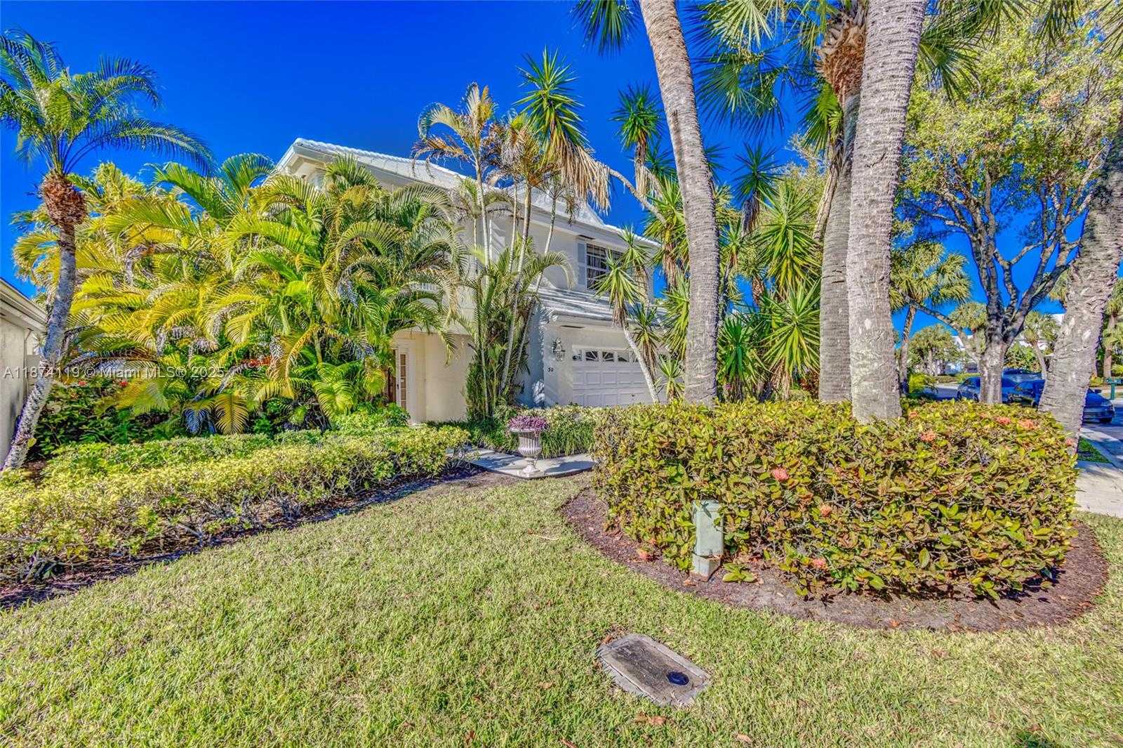 Small Image of 30 WINDSOR LN, Palm Beach Gardens Number 4