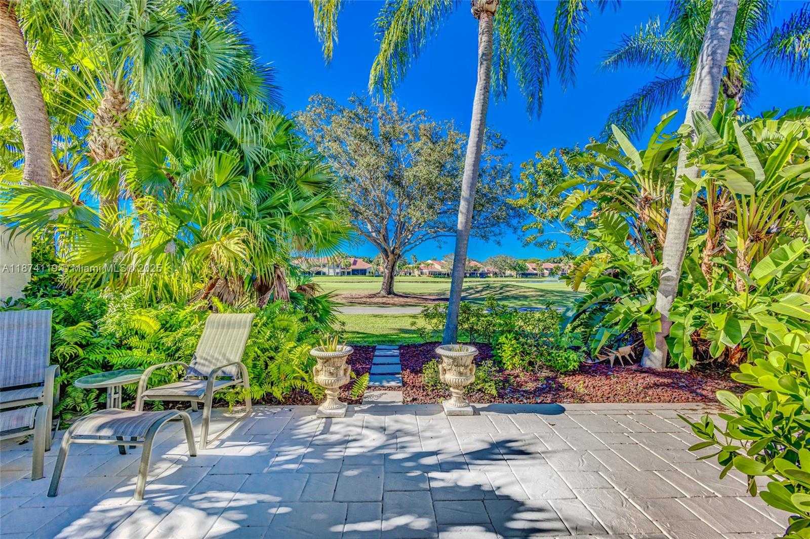 Small Image of 30 WINDSOR LN, Palm Beach Gardens Number 55