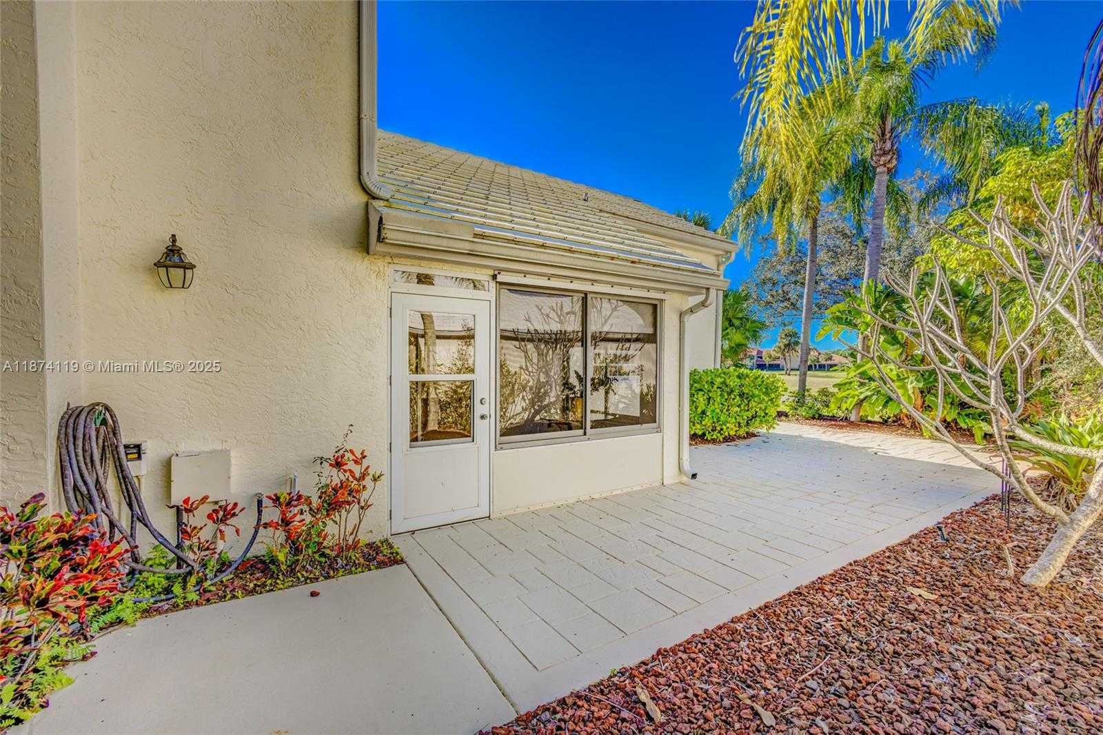 Small Image of 30 WINDSOR LN, Palm Beach Gardens Number 67