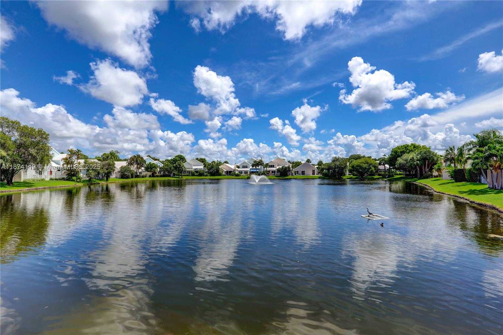 Small Image of 30 WINDSOR LN, Palm Beach Gardens Number 74
