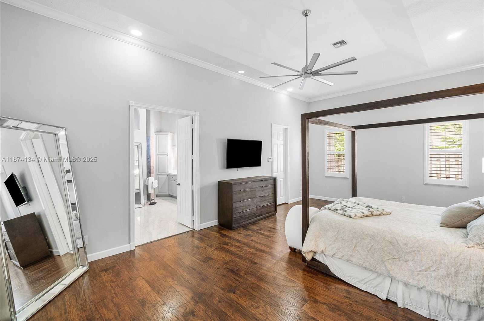 Small Image of 5646 NORTH WEST 109TH LN, Coral Springs Number 21