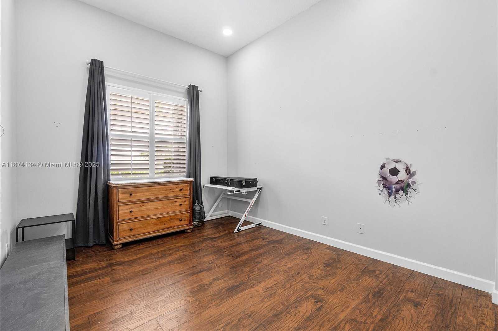 Small Image of 5646 NORTH WEST 109TH LN, Coral Springs Number 32