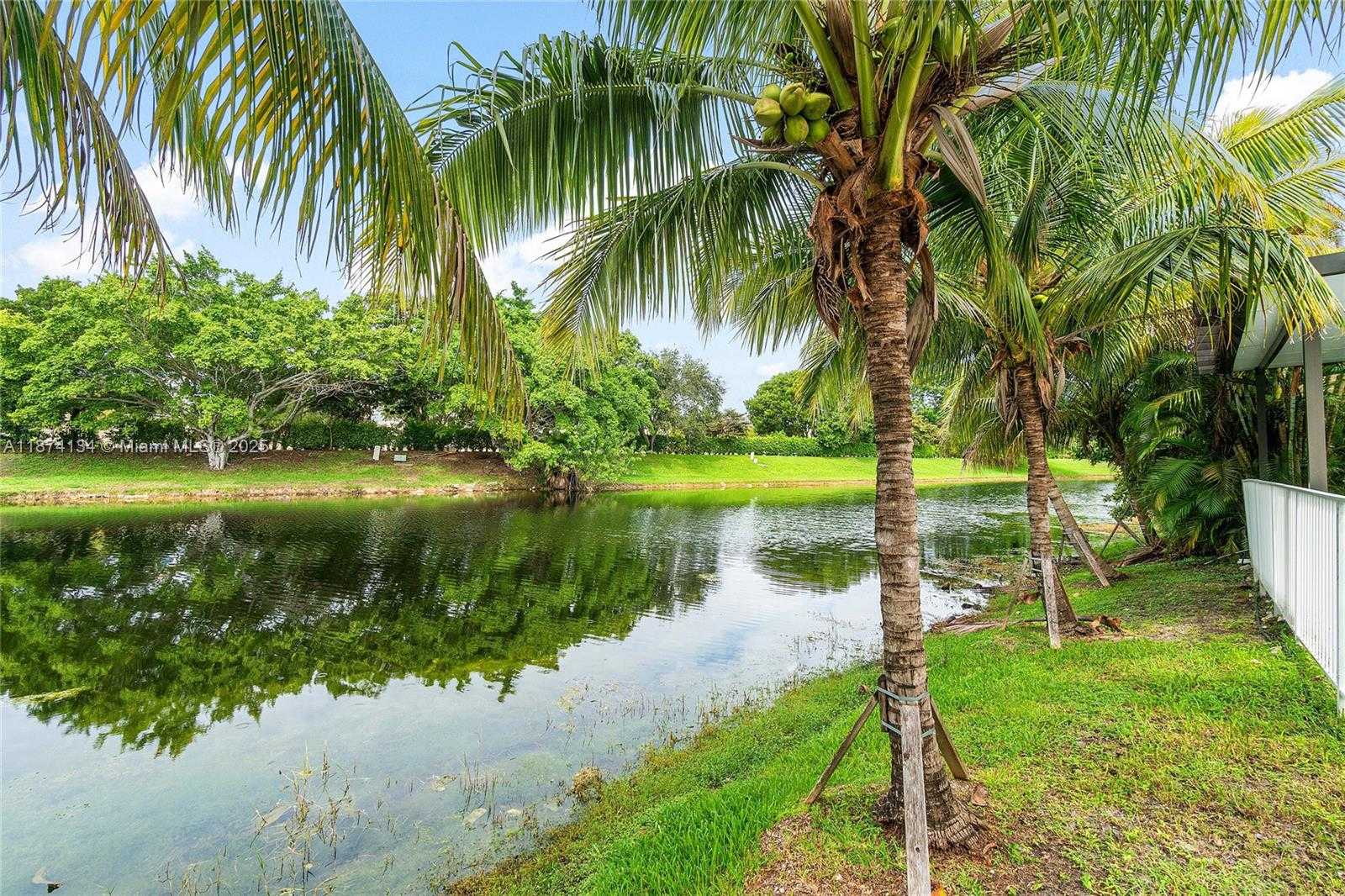 Small Image of 5646 NORTH WEST 109TH LN, Coral Springs Number 46