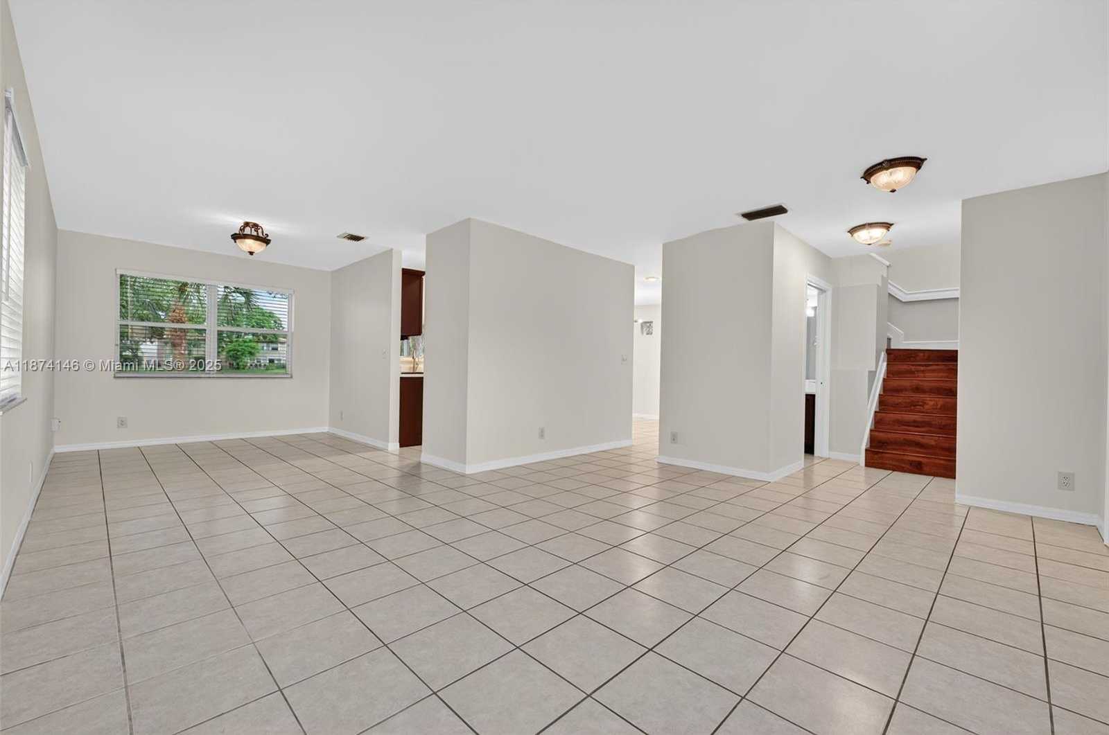 Small Image of 4264 NORTH WEST 1ST DRIVE, Deerfield Beach Number 12