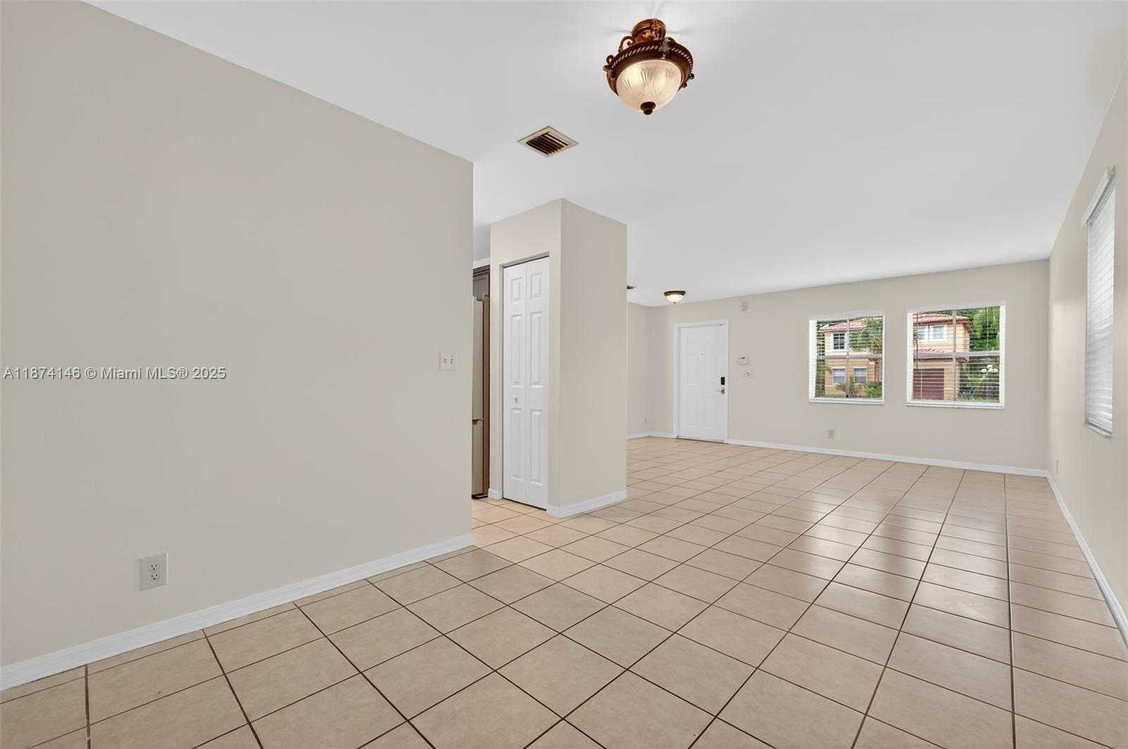 Small Image of 4264 NORTH WEST 1ST DRIVE, Deerfield Beach Number 16