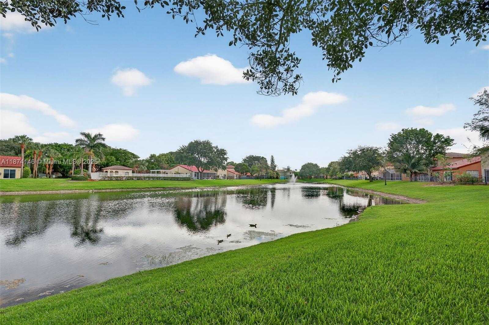 Small Image of 4264 NORTH WEST 1ST DRIVE, Deerfield Beach Number 55