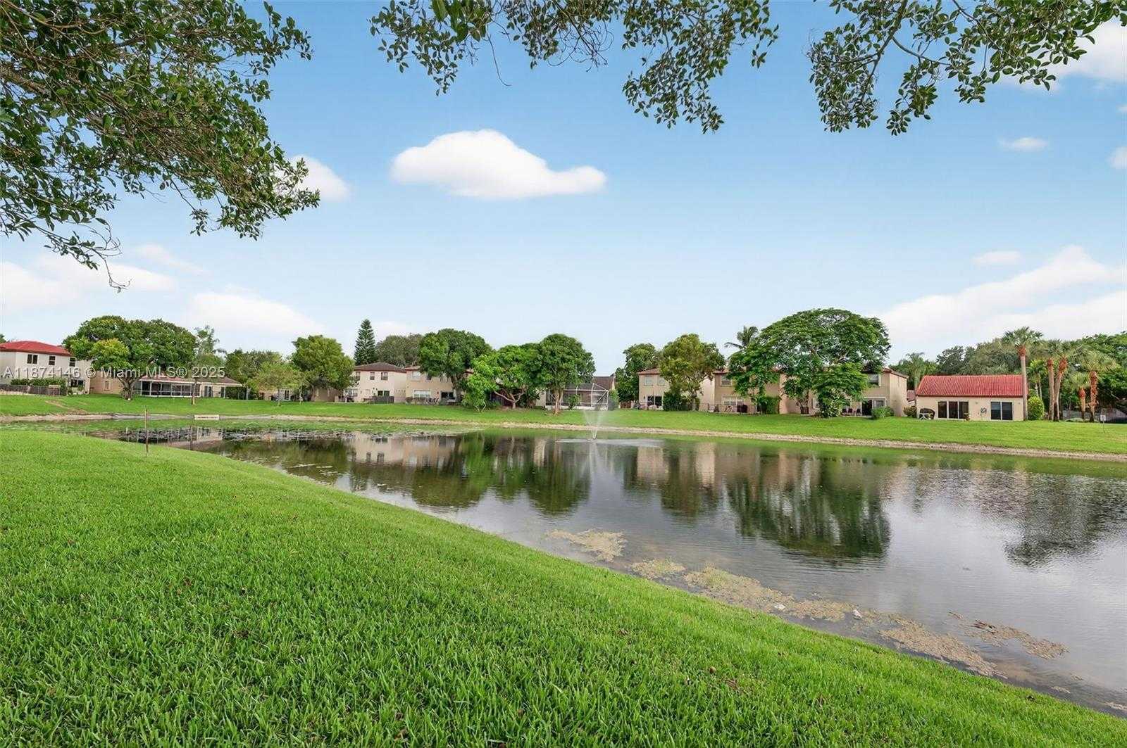Small Image of 4264 NORTH WEST 1ST DRIVE, Deerfield Beach Number 57