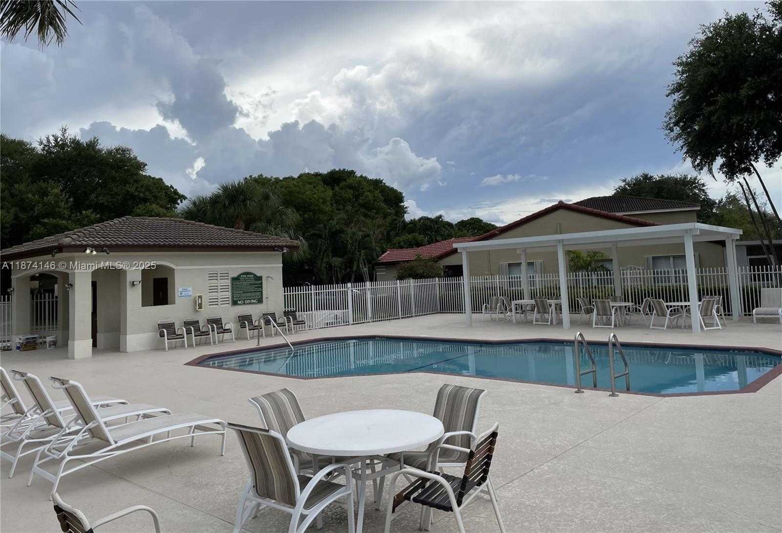Small Image of 4264 NORTH WEST 1ST DRIVE, Deerfield Beach Number 60