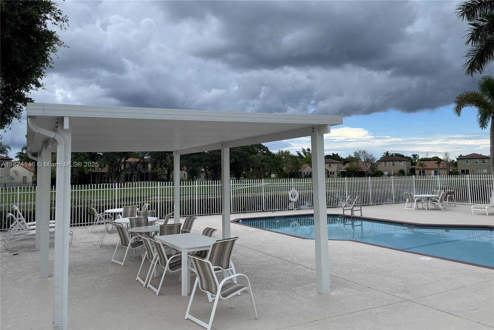 Small Image of 4264 NORTH WEST 1ST DRIVE, Deerfield Beach Number 64