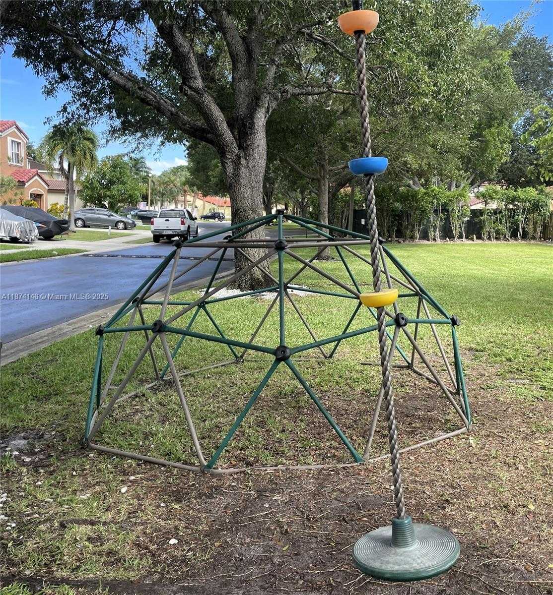 Small Image of 4264 NORTH WEST 1ST DRIVE, Deerfield Beach Number 71