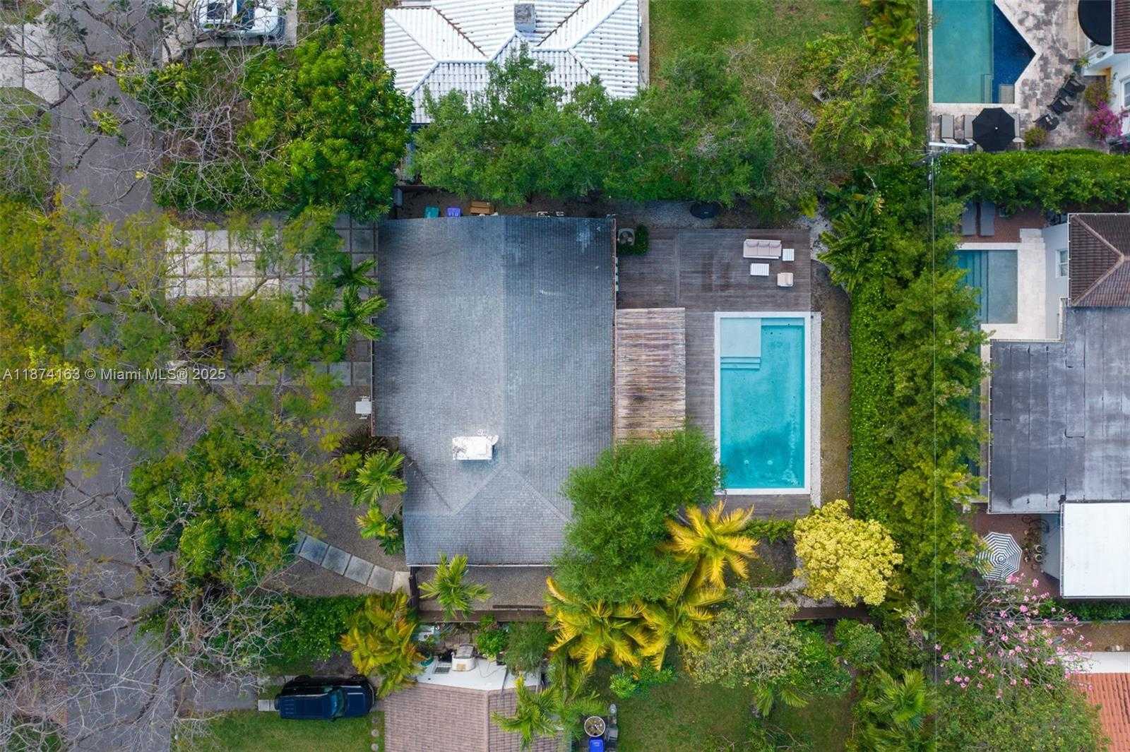 Small Image of 431 NORTH EAST 52ND TER, Miami Number 31