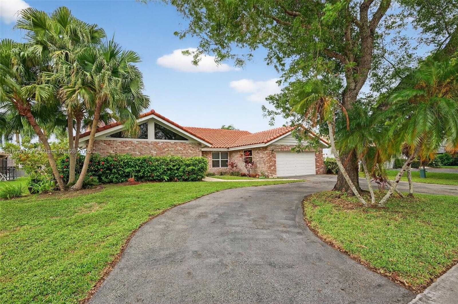 Small Image of 383 NORTH WEST 113TH AVE, Coral Springs Number 3
