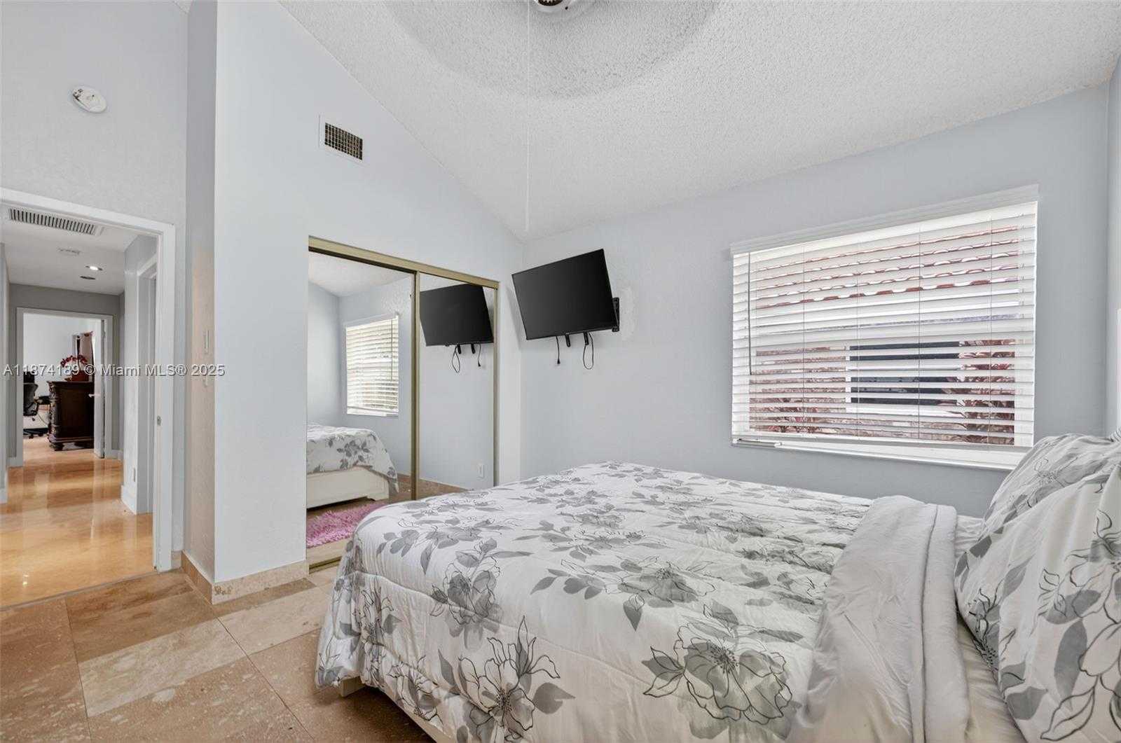 Small Image of 383 NORTH WEST 113TH AVE, Coral Springs Number 37
