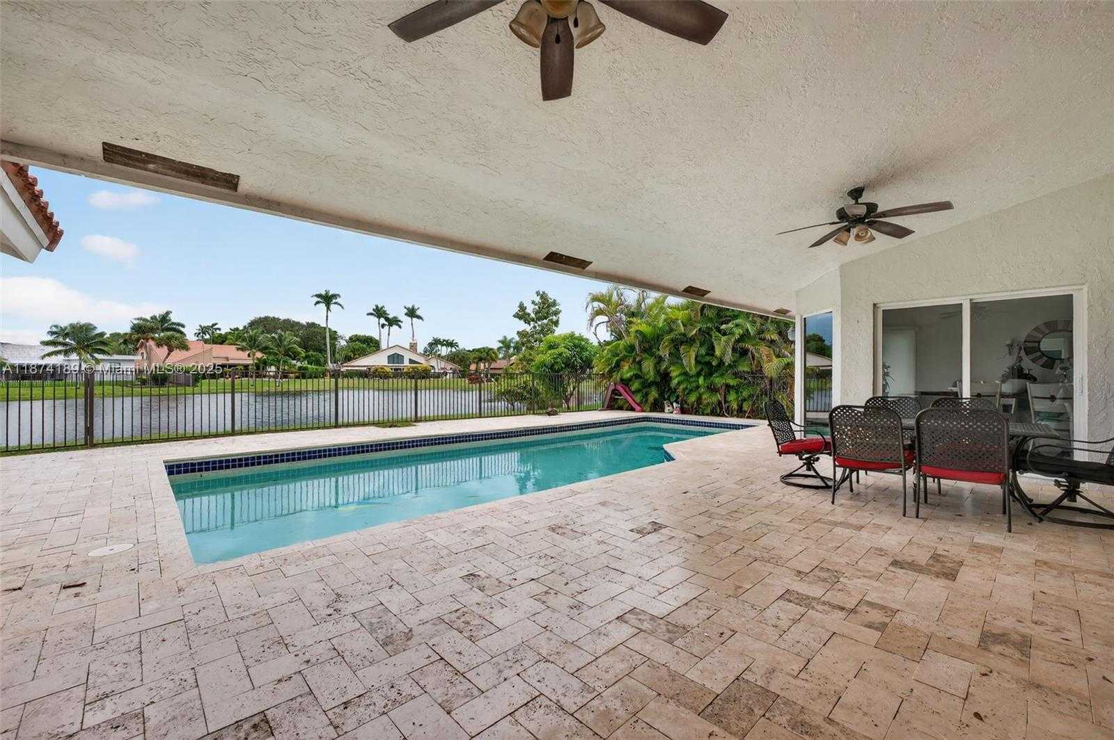 Small Image of 383 NORTH WEST 113TH AVE, Coral Springs Number 41