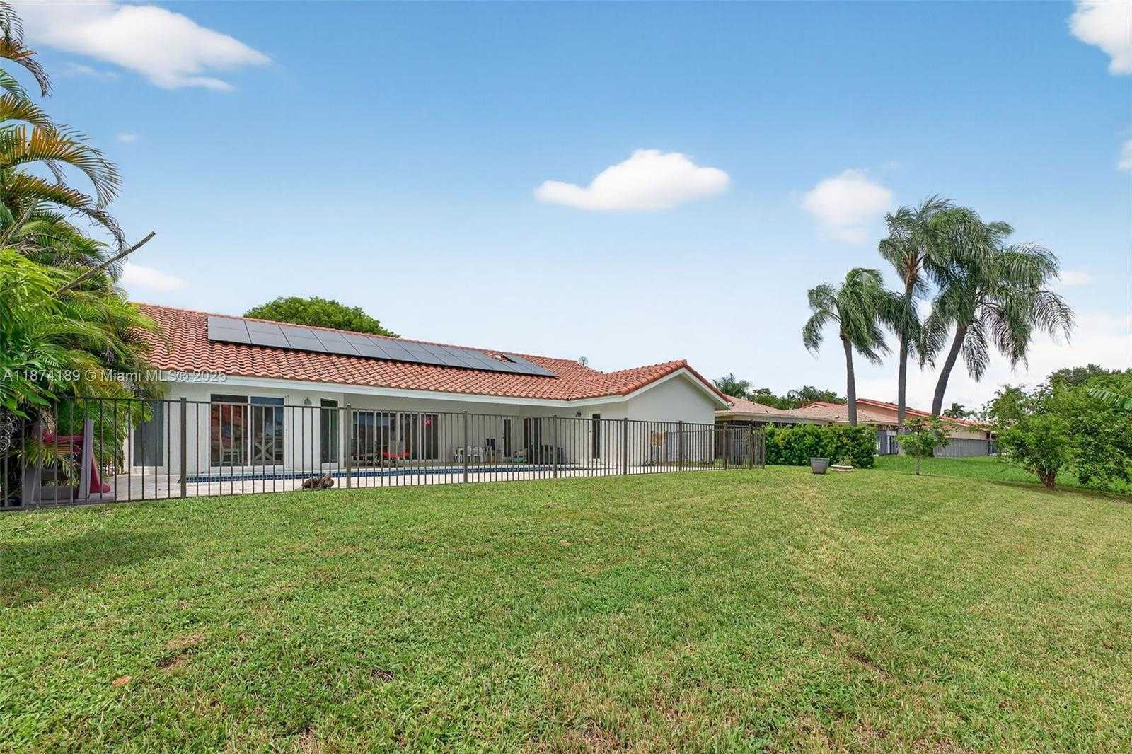 Small Image of 383 NORTH WEST 113TH AVE, Coral Springs Number 45