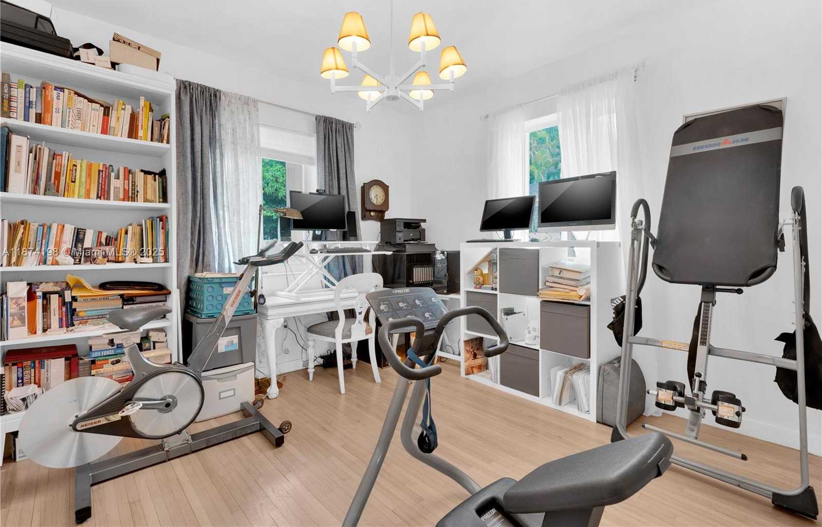 Small Image of 3925 SOUTH WEST 61ST AVE, Miami Number 22