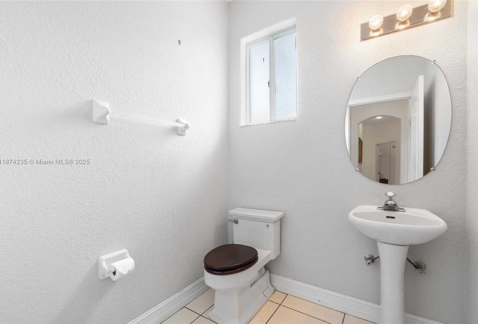 Small Image of 7841 NORTH WEST 169TH TER, Miami Lakes Number 29