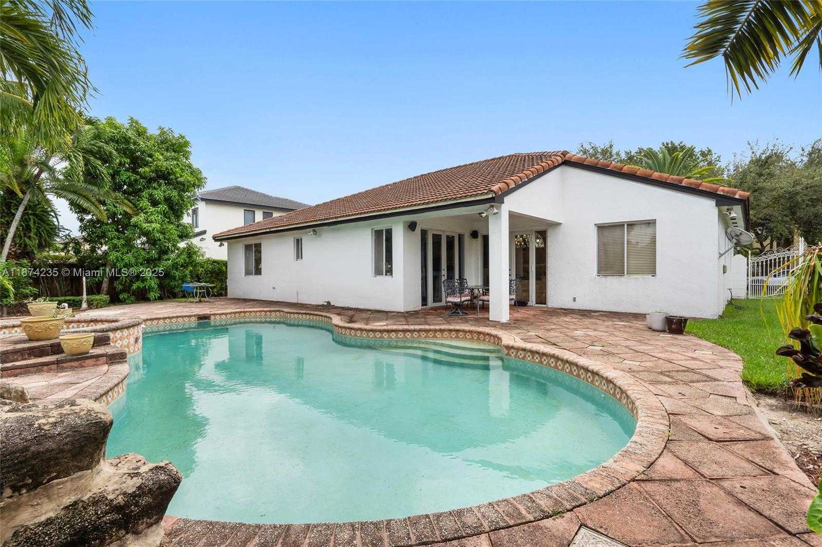 Small Image of 7841 NORTH WEST 169TH TER, Miami Lakes Number 41