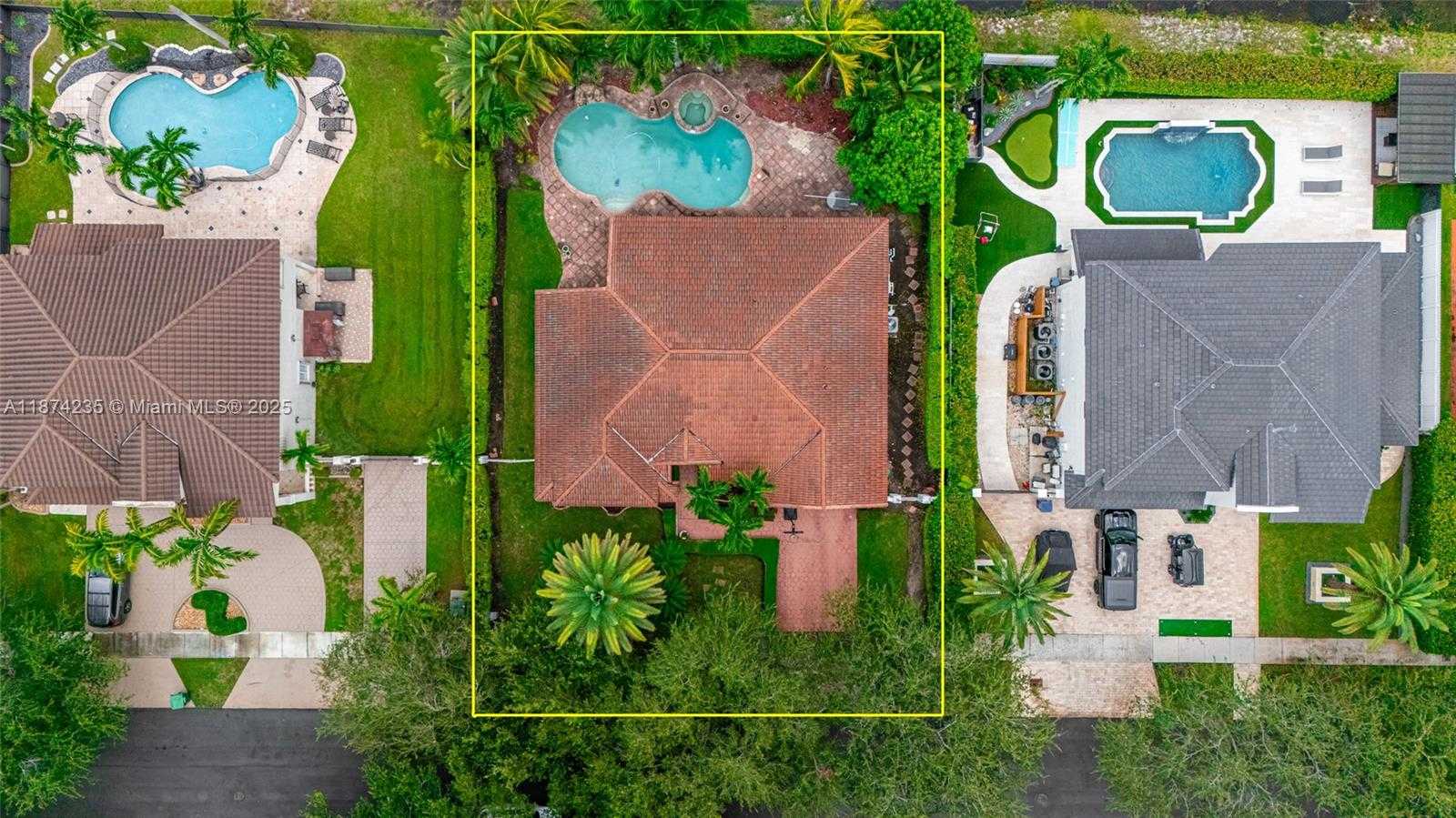 Small Image of 7841 NORTH WEST 169TH TER, Miami Lakes Number 51