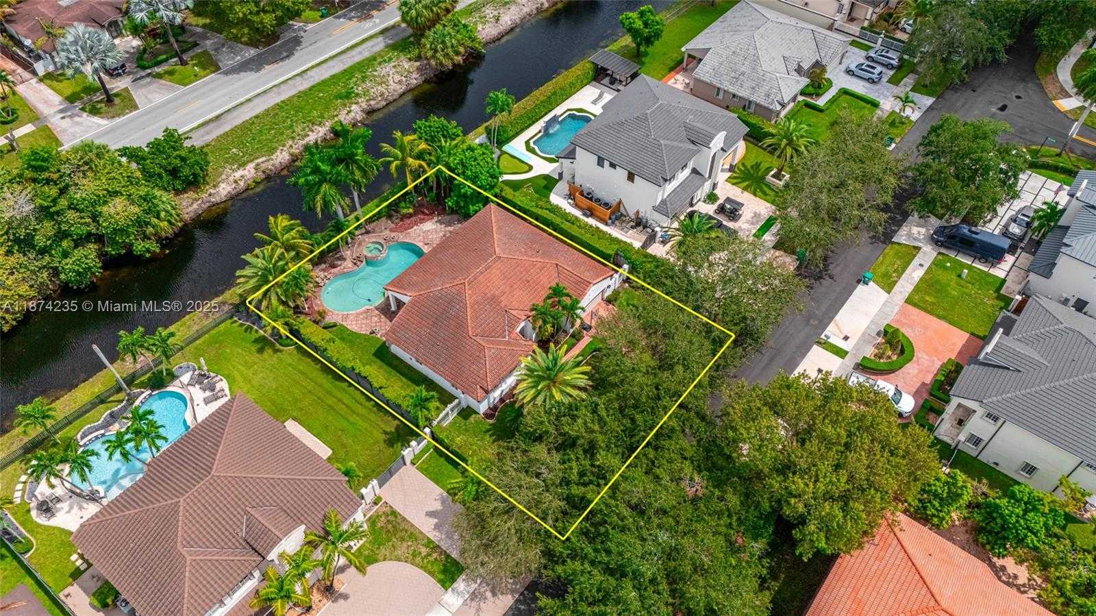 Small Image of 7841 NORTH WEST 169TH TER, Miami Lakes Number 53