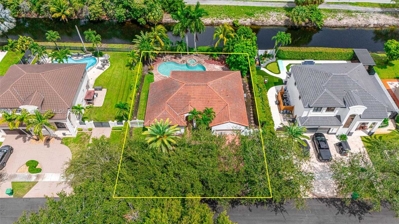 Small Image of 7841 NORTH WEST 169TH TER, Miami Lakes Number 58